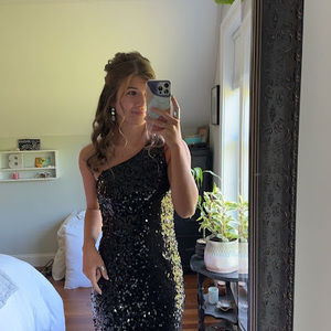 Meet your Posher, Brooke